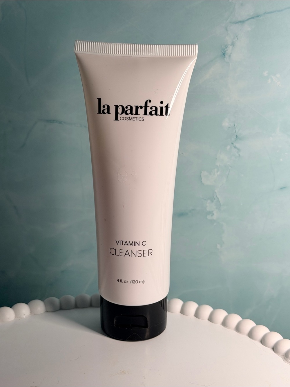 La Parfait Cosmetics Vitamin C Cleanser 4oz. New sealed